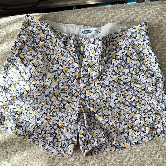 Old Navy Pants - Old Navy Yellow and Black Floral Shorts
